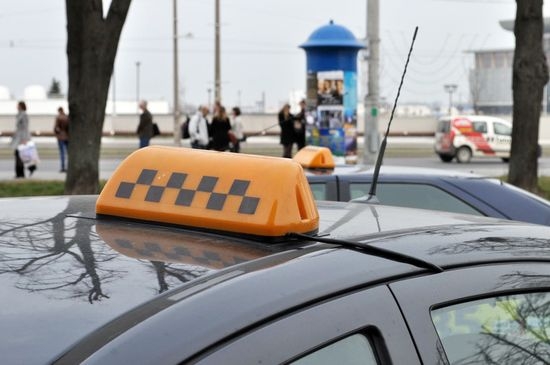 Беларусь гостеприимная, или История о том, как латвийцы покатались на такси за полцены